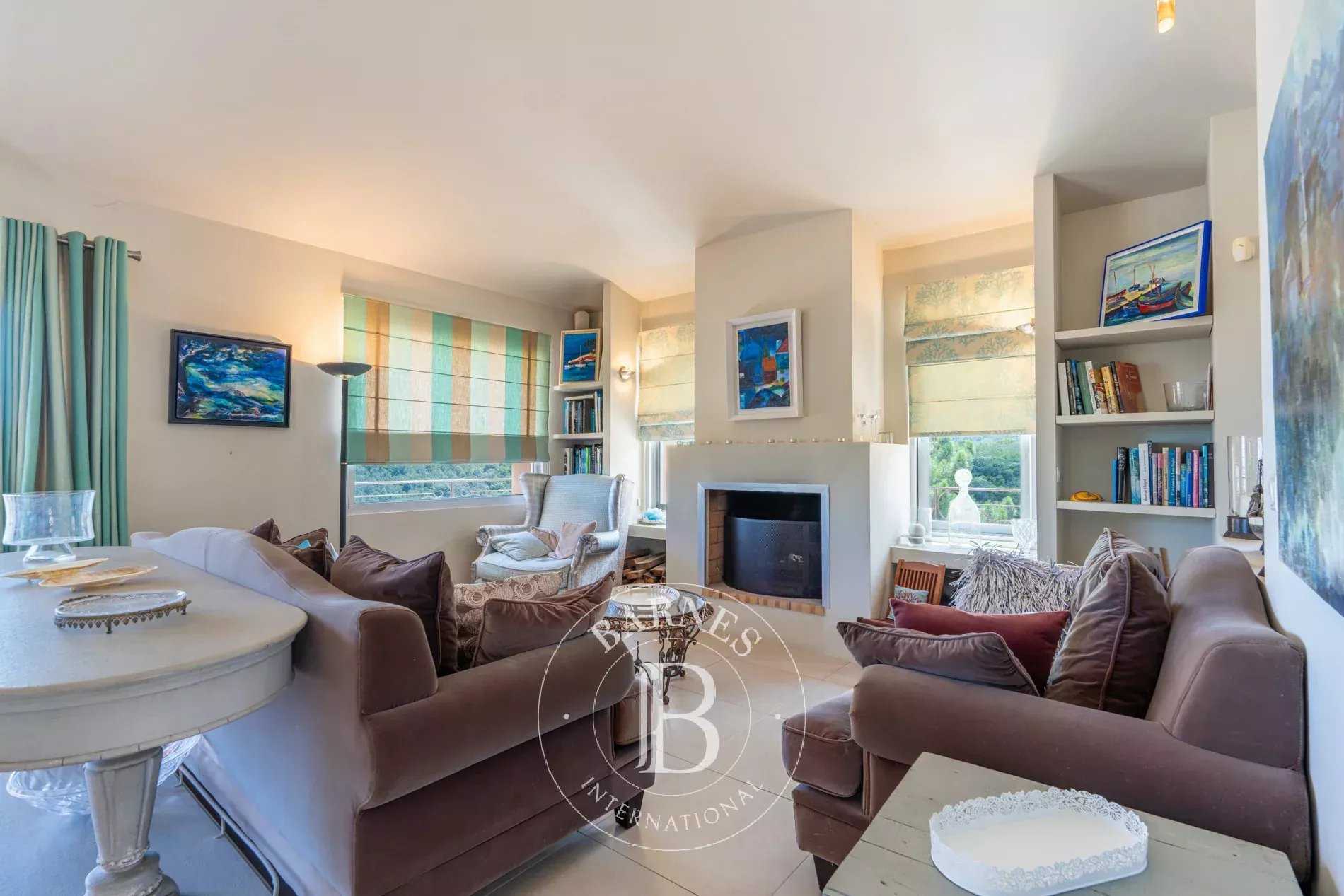 Conca  - Villa 6 Cuartos 4 Habitaciones