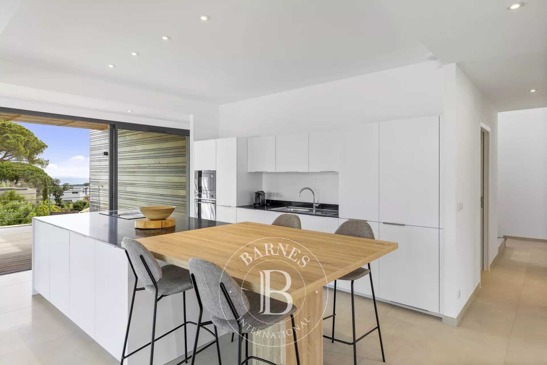 Sainte-Lucie-de-Porto-Vecchio  - Villa 