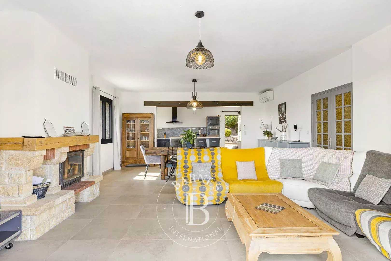 Lecci  - Villa 8 Pi&egrave;ces 7 Chambres