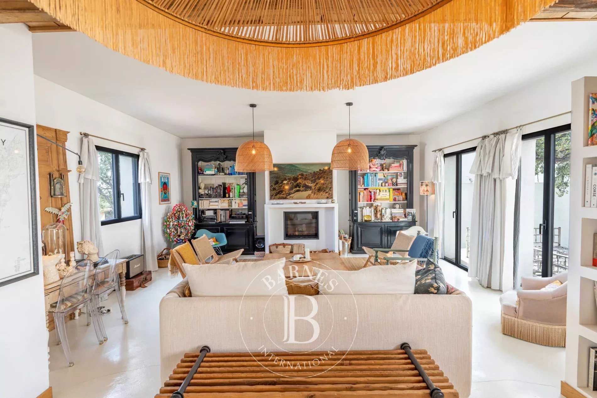 Sainte-Lucie-de-Porto-Vecchio  - Villa 4 Bedrooms