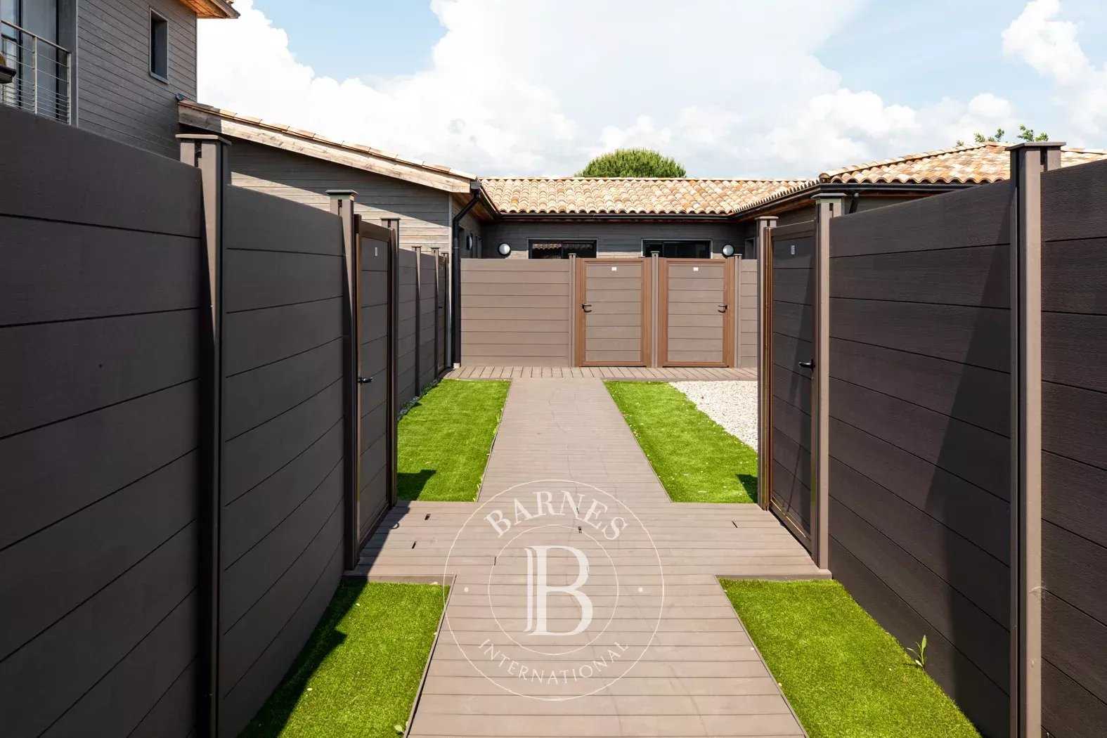 Lecci  - Villa 5 Pi&egrave;ces 4 Chambres