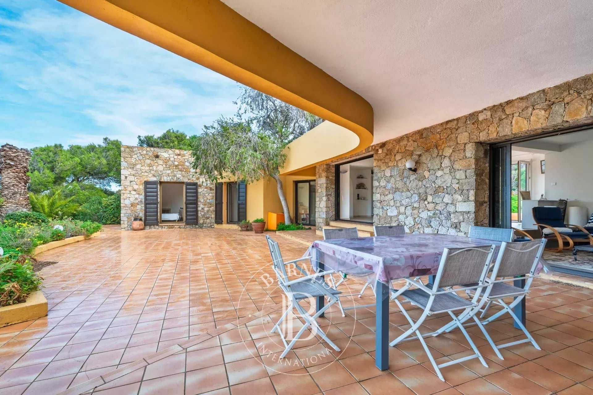 L'Île-Rousse  - Villa 6 Pi&egrave;ces 4 Chambres