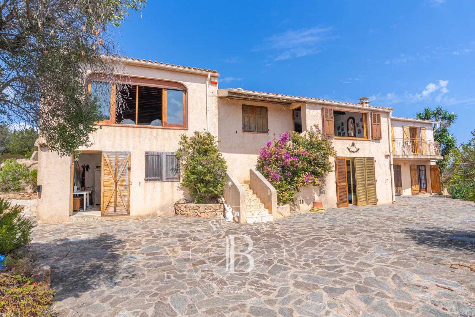 Bonifacio  - Maison 6 Pi&egrave;ces 4 Chambres