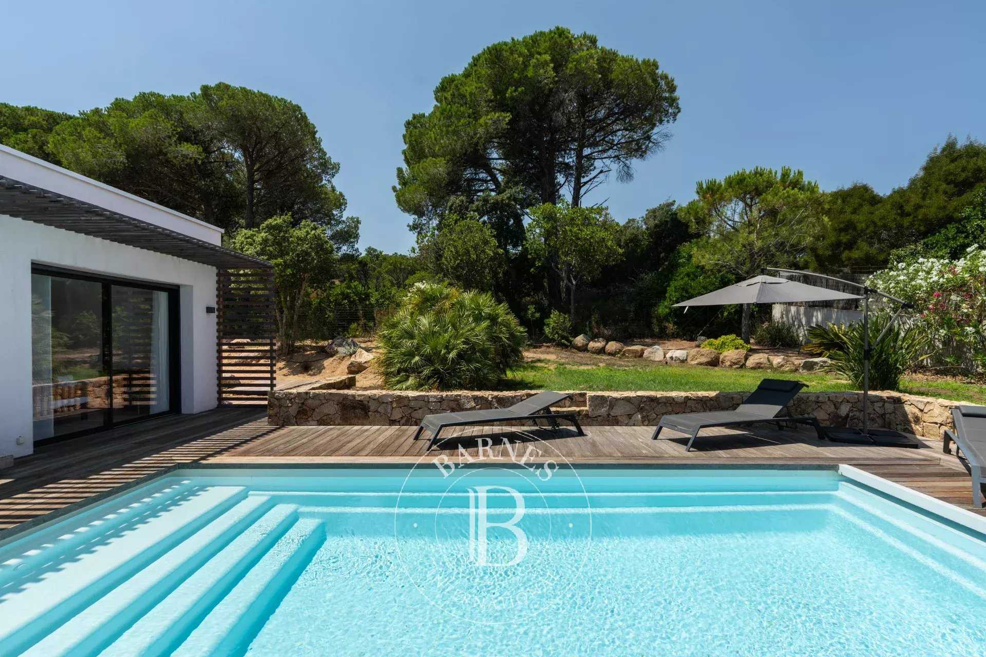 Sainte-Lucie-de-Porto-Vecchio  - Villa 16 Pi&egrave;ces 5 Chambres
