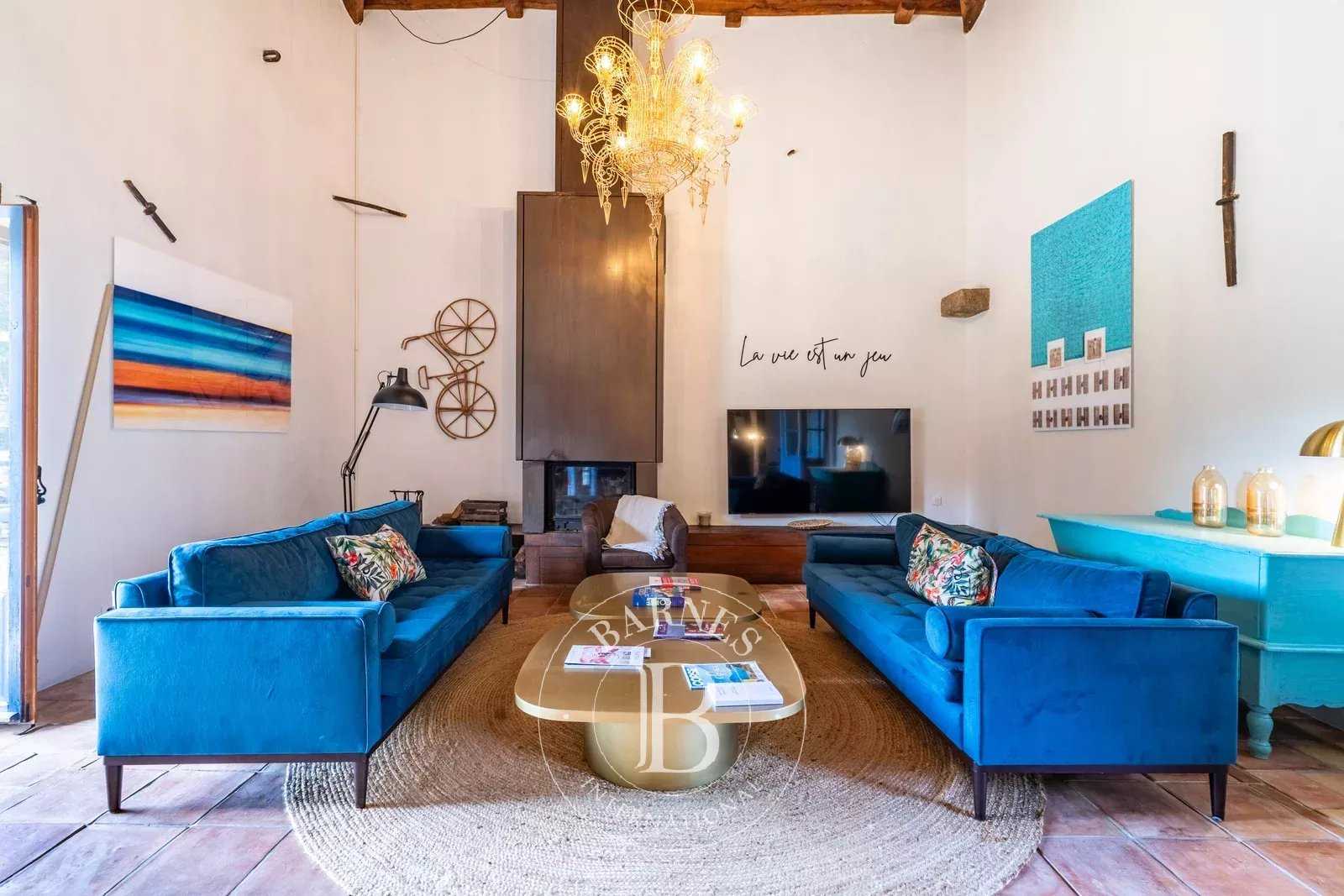 Saint-Florent  - Villa 7 Pi&egrave;ces 5 Chambres