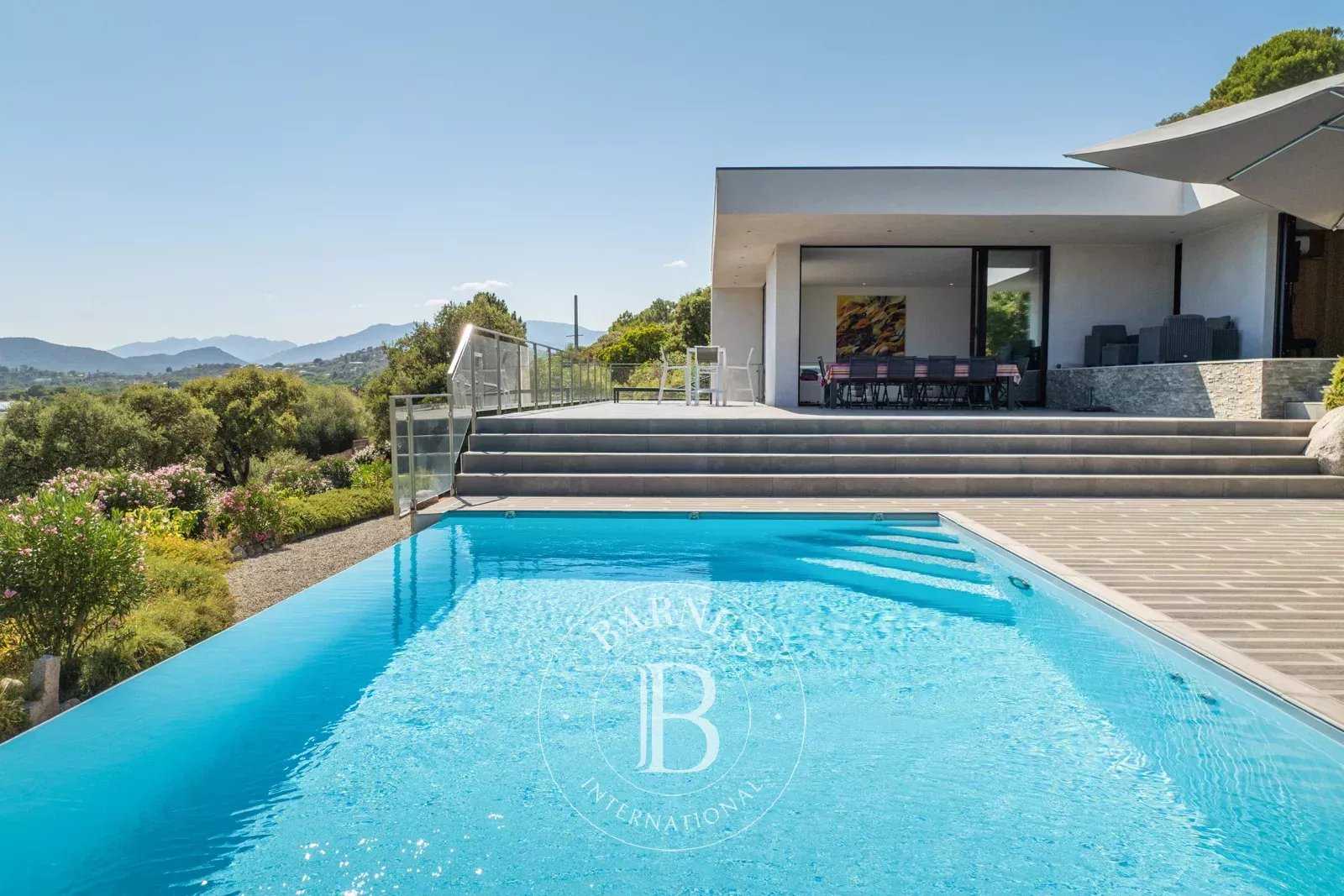 Sainte-Lucie-de-Porto-Vecchio  - Villa  4 Chambres