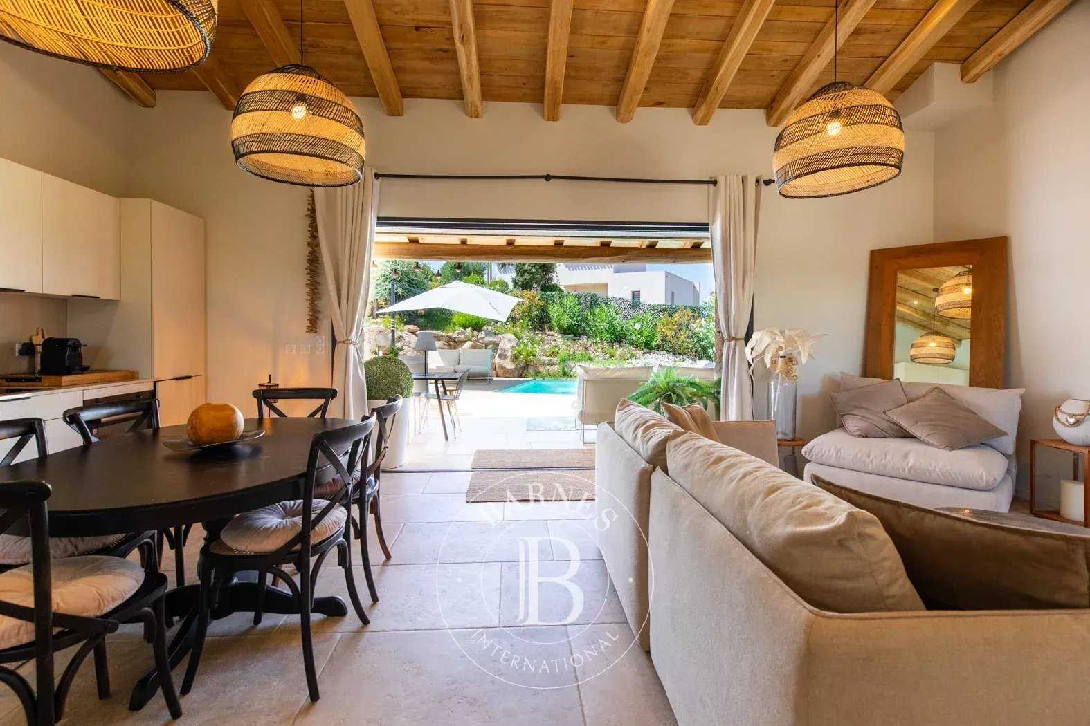 Sainte-Lucie-de-Porto-Vecchio  - Villa 5 Pi&egrave;ces 3 Chambres