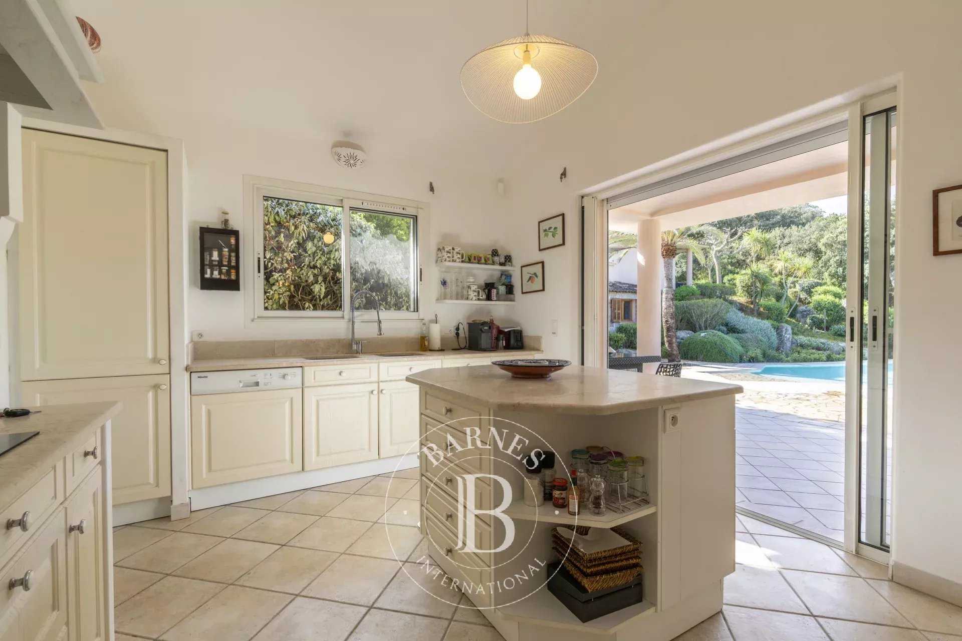 Lecci  - Villa 4 Bedrooms