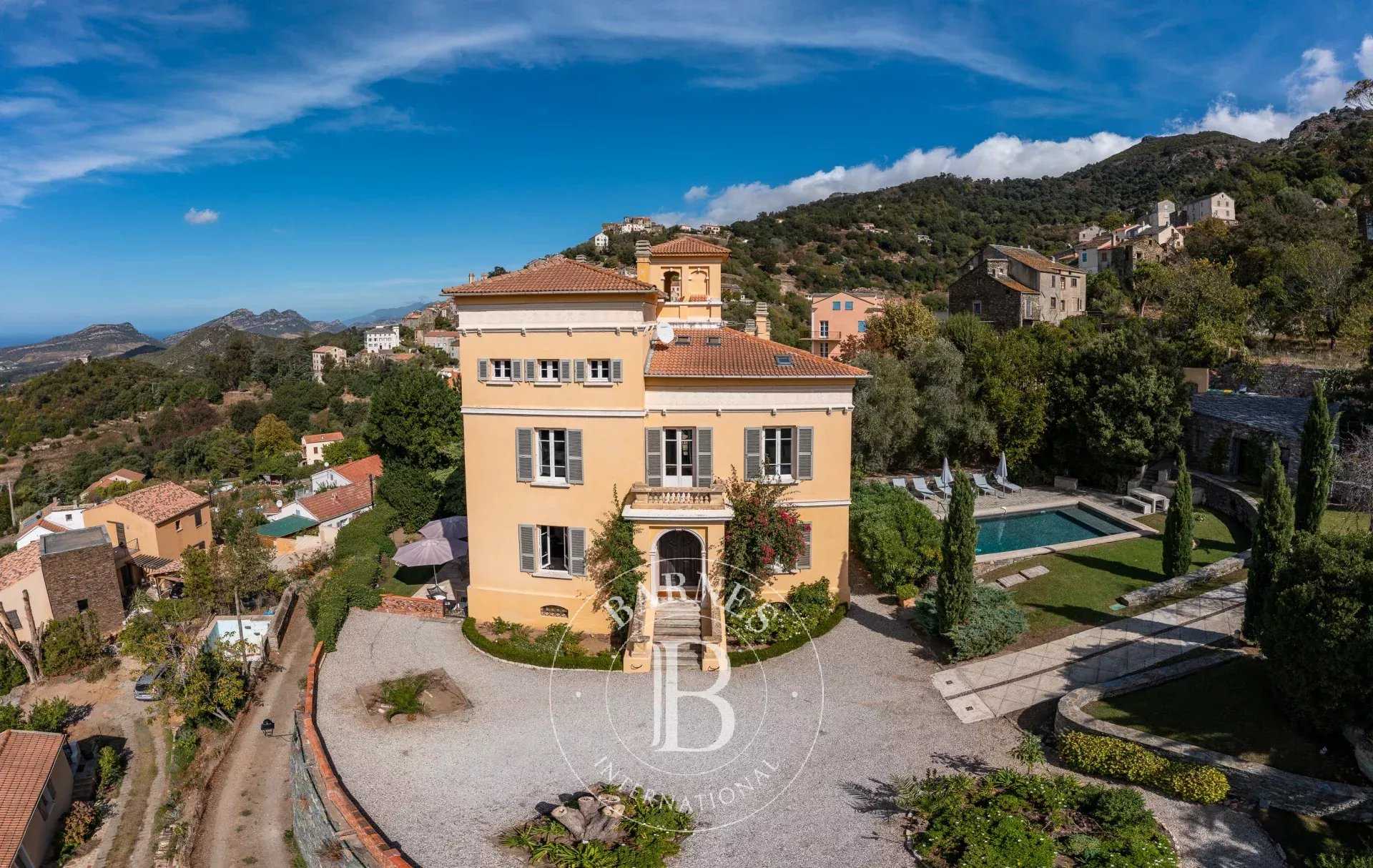 Oletta  - Château 
