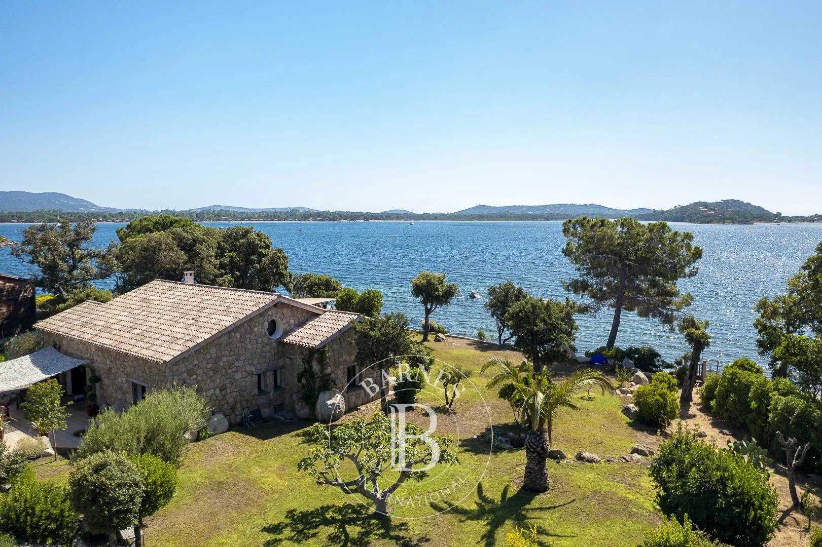 Porto-Vecchio, villa 4 bedrooms and an outbuilding 2 bedrooms, waterfront, pool,  RL331 L'EVIDENZIA picture 20