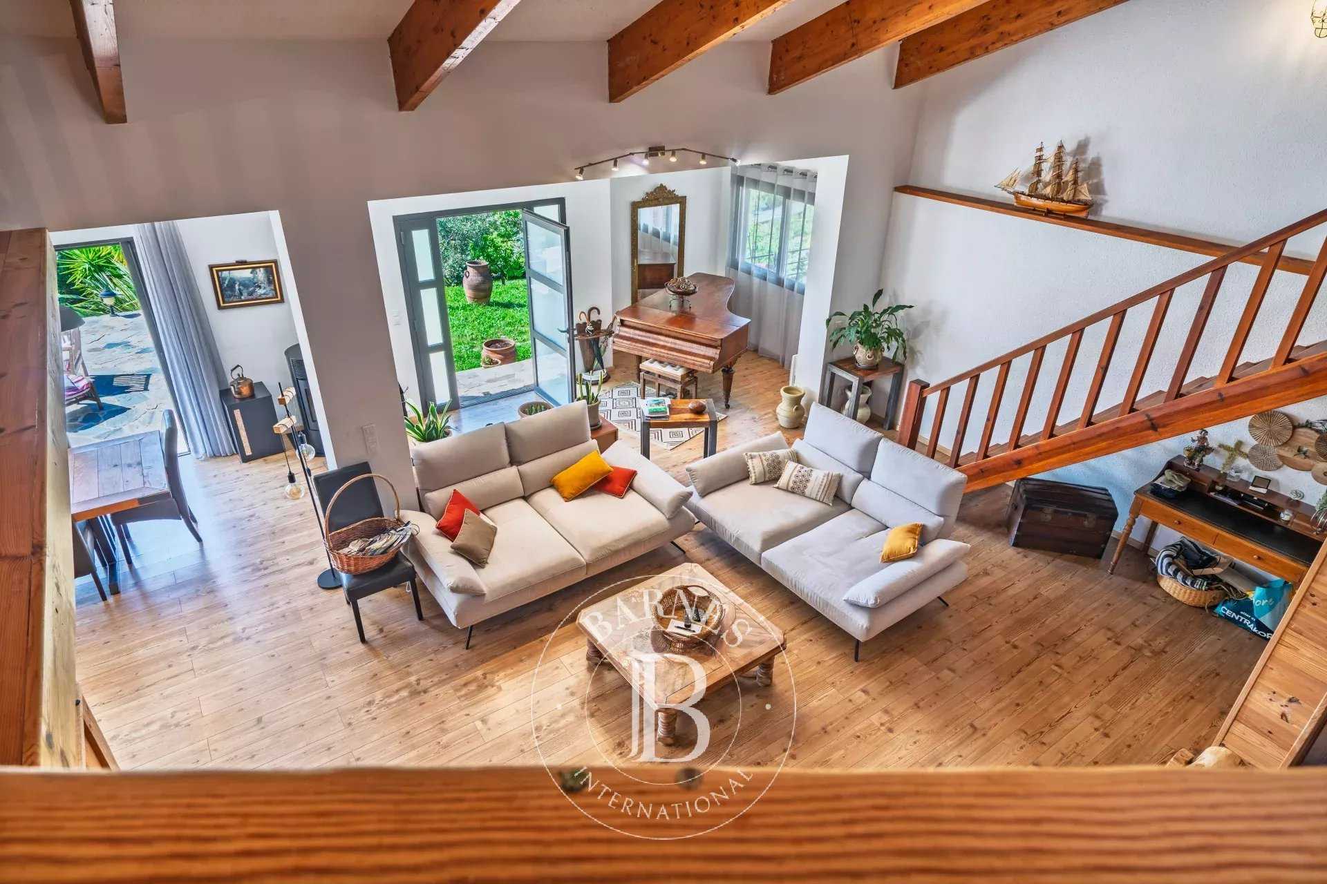 Patrimonio  - Villa 7 Pi&egrave;ces 3 Chambres