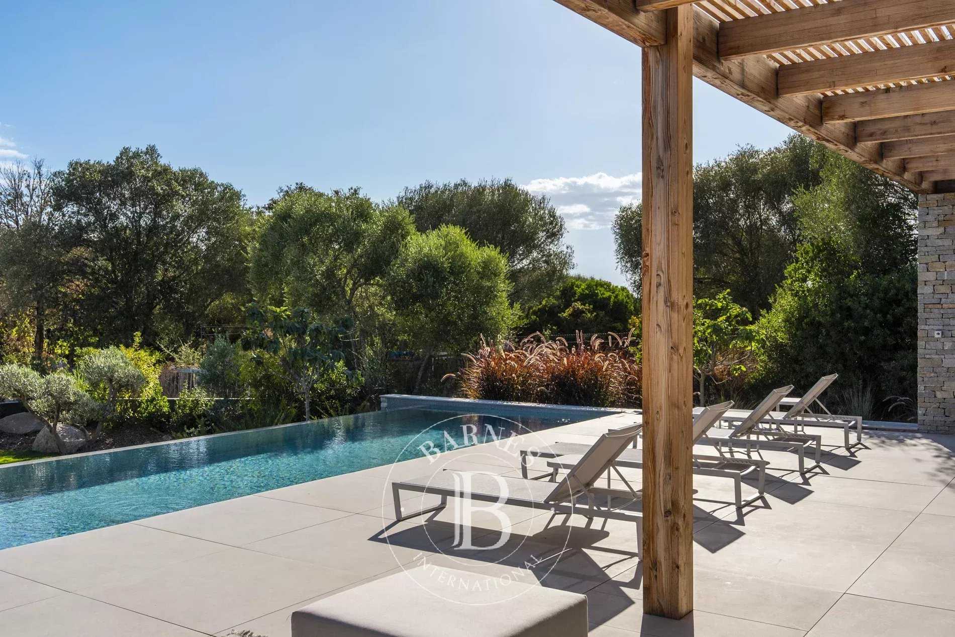 Sainte-Lucie-de-Porto-Vecchio  - Villa 4 Bedrooms