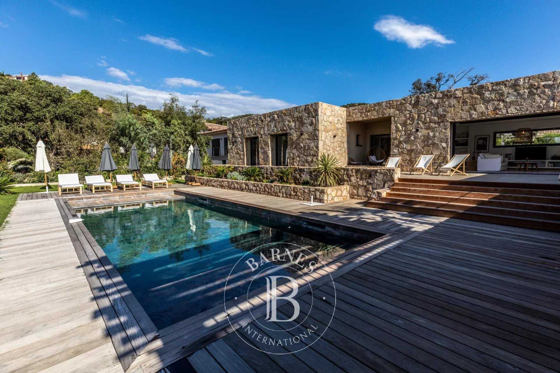 Sainte-Lucie-de-Porto-Vecchio  - Villa 4 Bedrooms