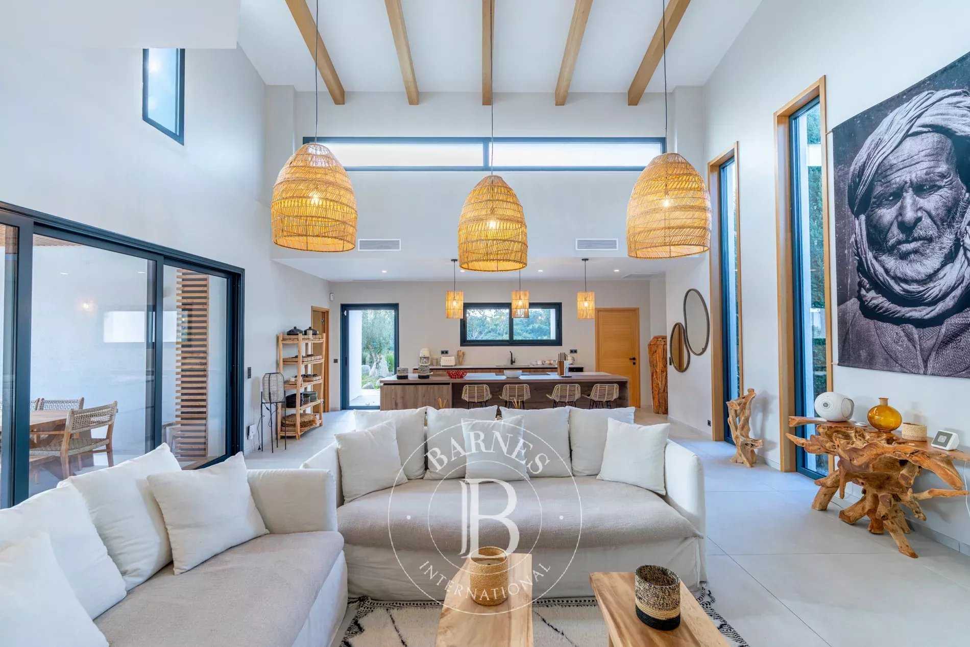 Zonza  - Villa 5 Bedrooms