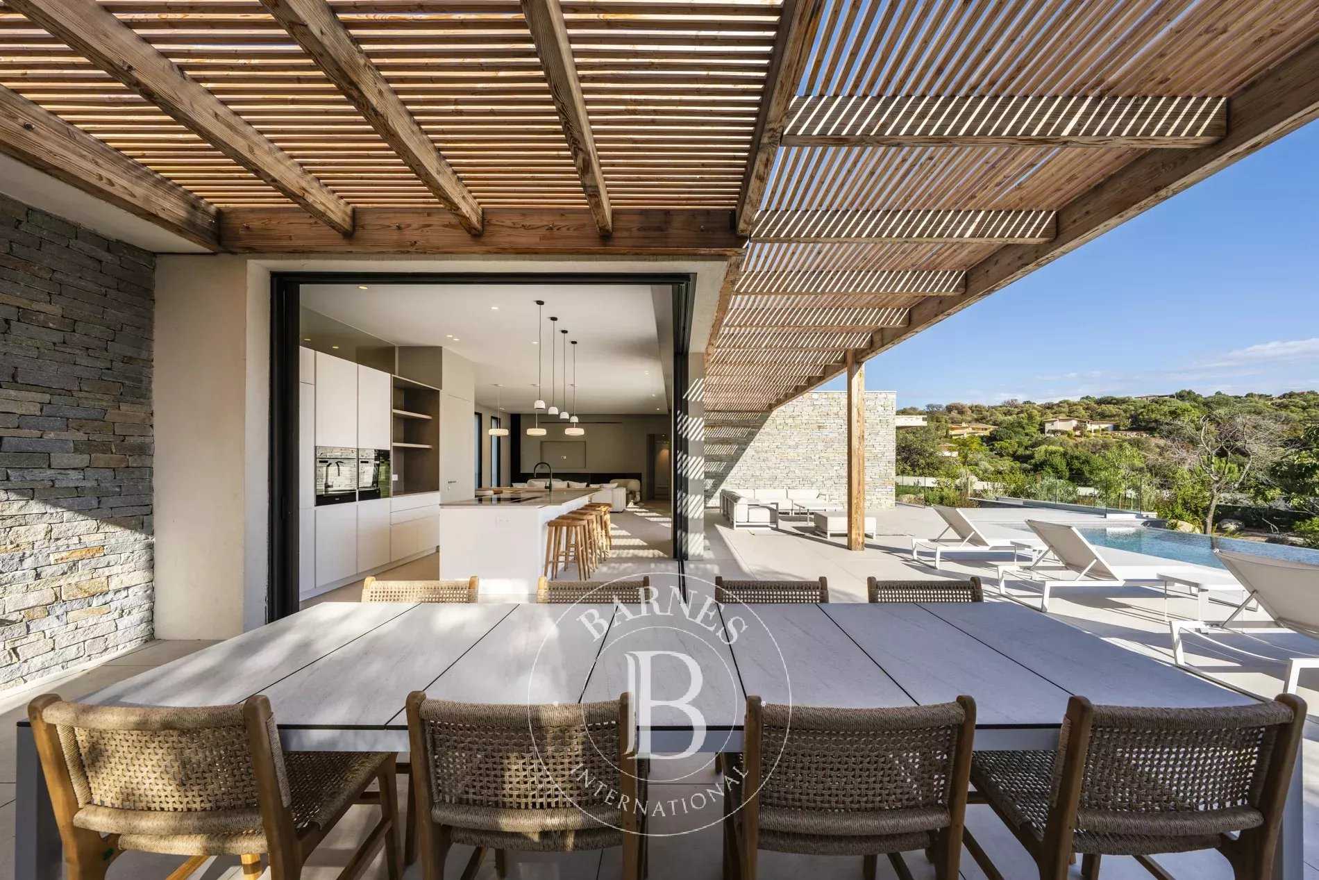 Sainte-Lucie-de-Porto-Vecchio  - Villa 4 Bedrooms