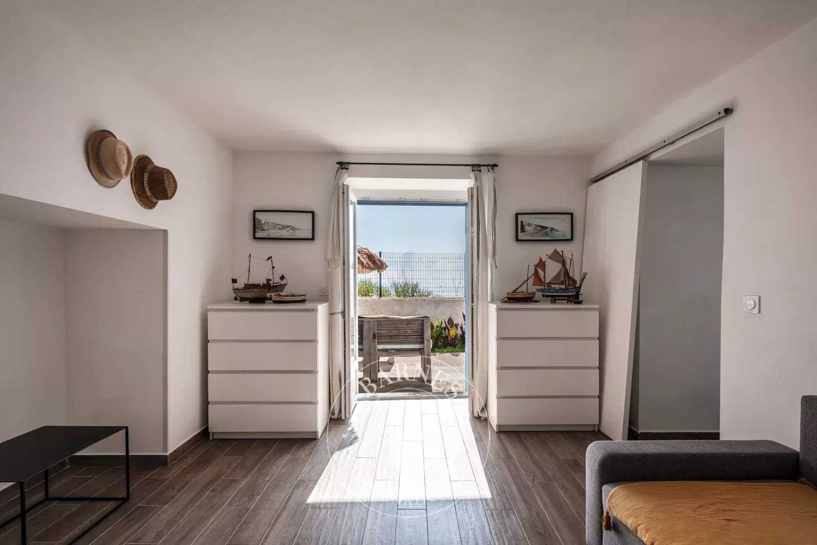 Erbalunga  - Piso 2 Cuartos, 1 Habitacion