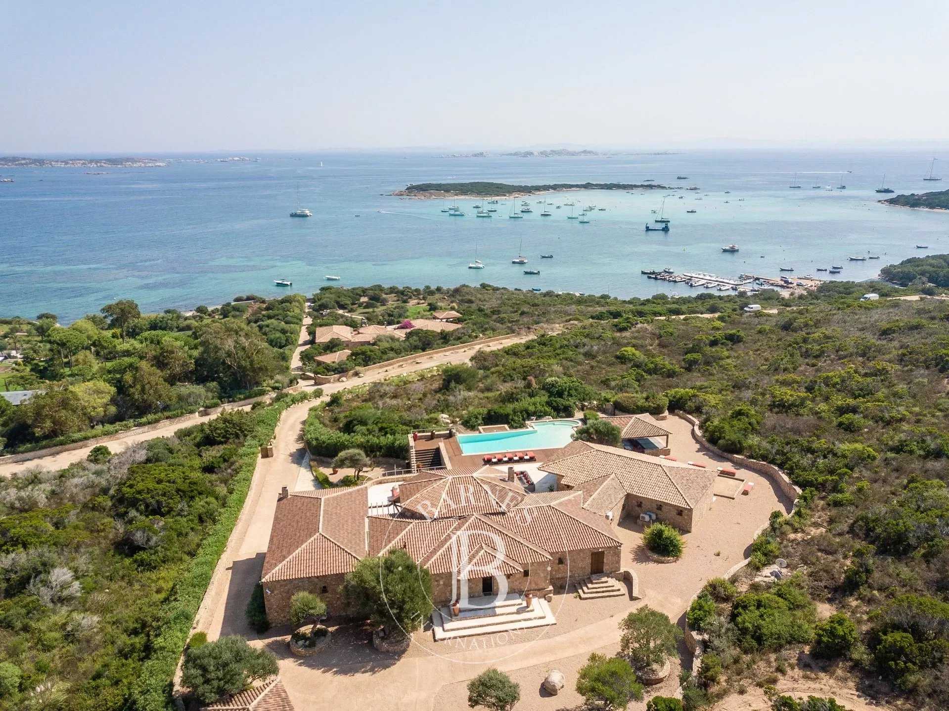 Bonifacio, Piantarella, villa 6 chambres, piscine et vue mer, proche plage picture 20