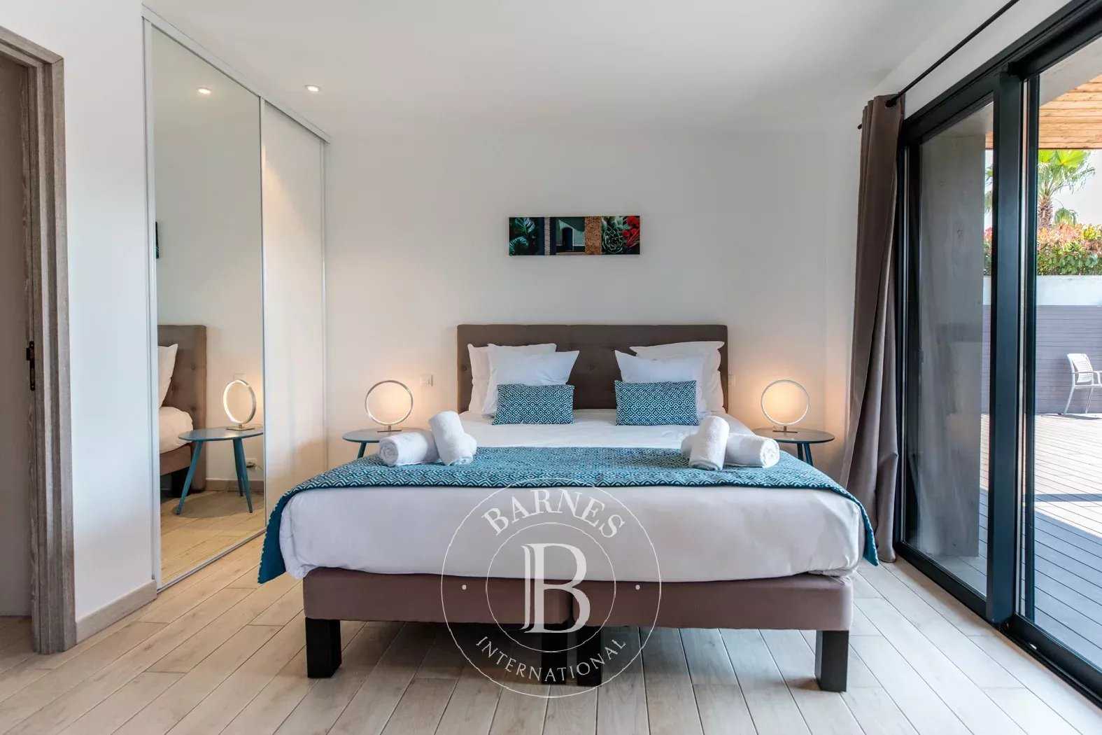 Lecci  - Villa 4 Pi&egrave;ces 3 Chambres