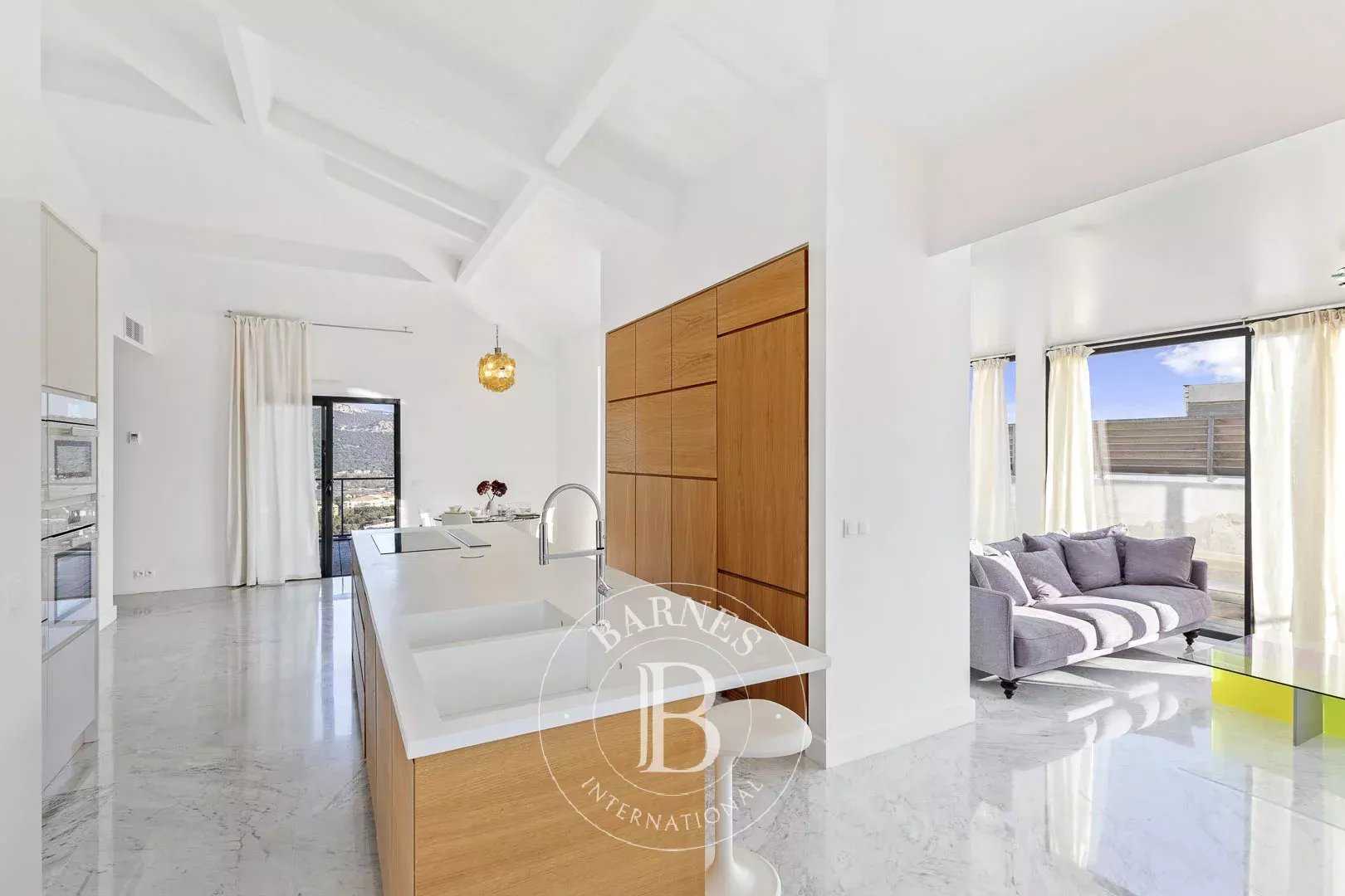 Porto-Vecchio  - Appartement 6 Pièces 4 Chambres