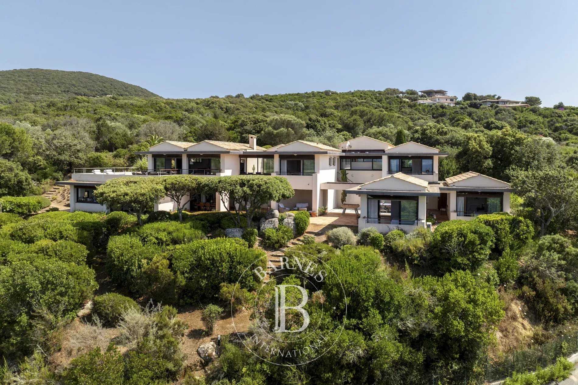 Ajaccio  - Villa 5 Bedrooms