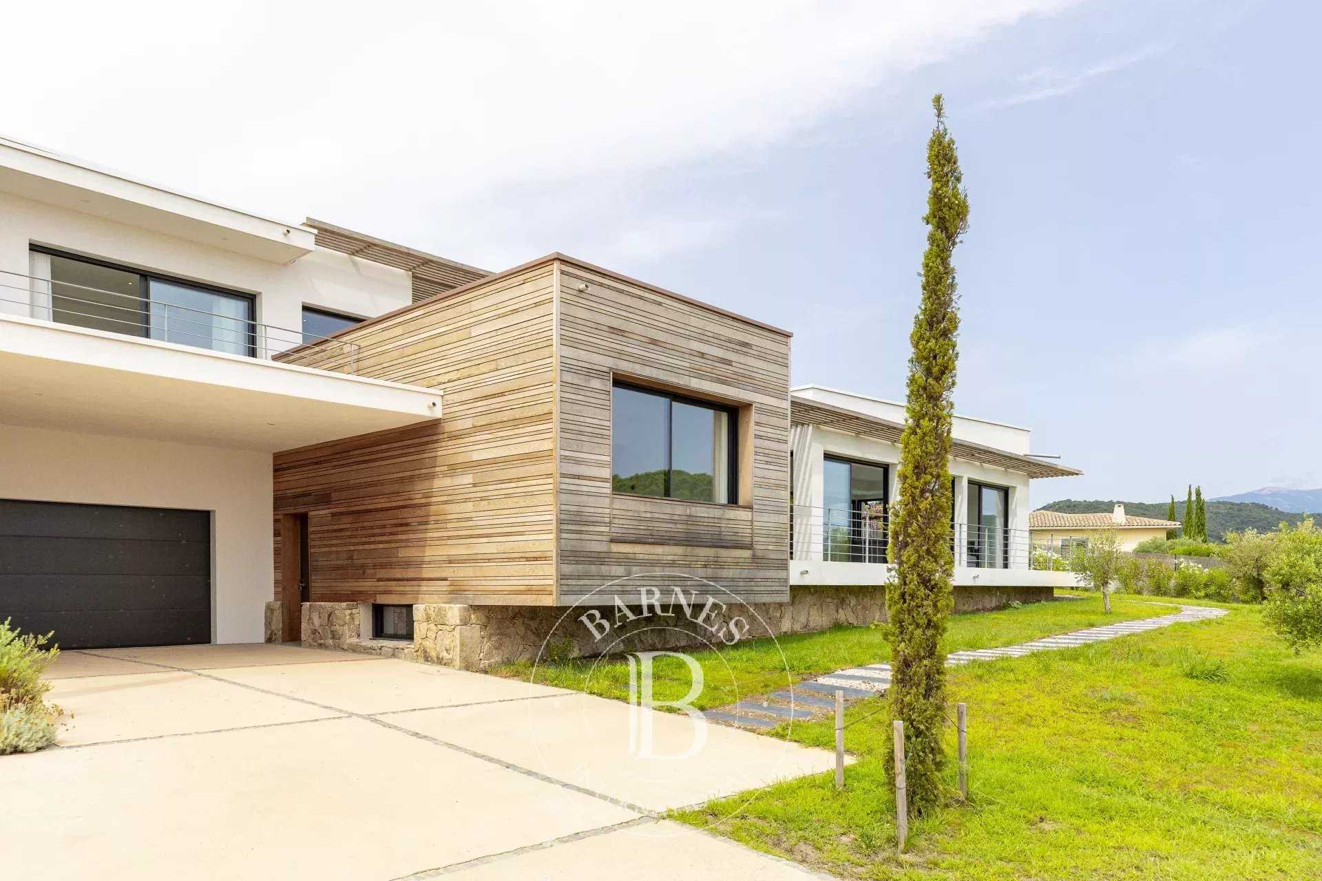 Sainte-Lucie-de-Porto-Vecchio  - Villa 