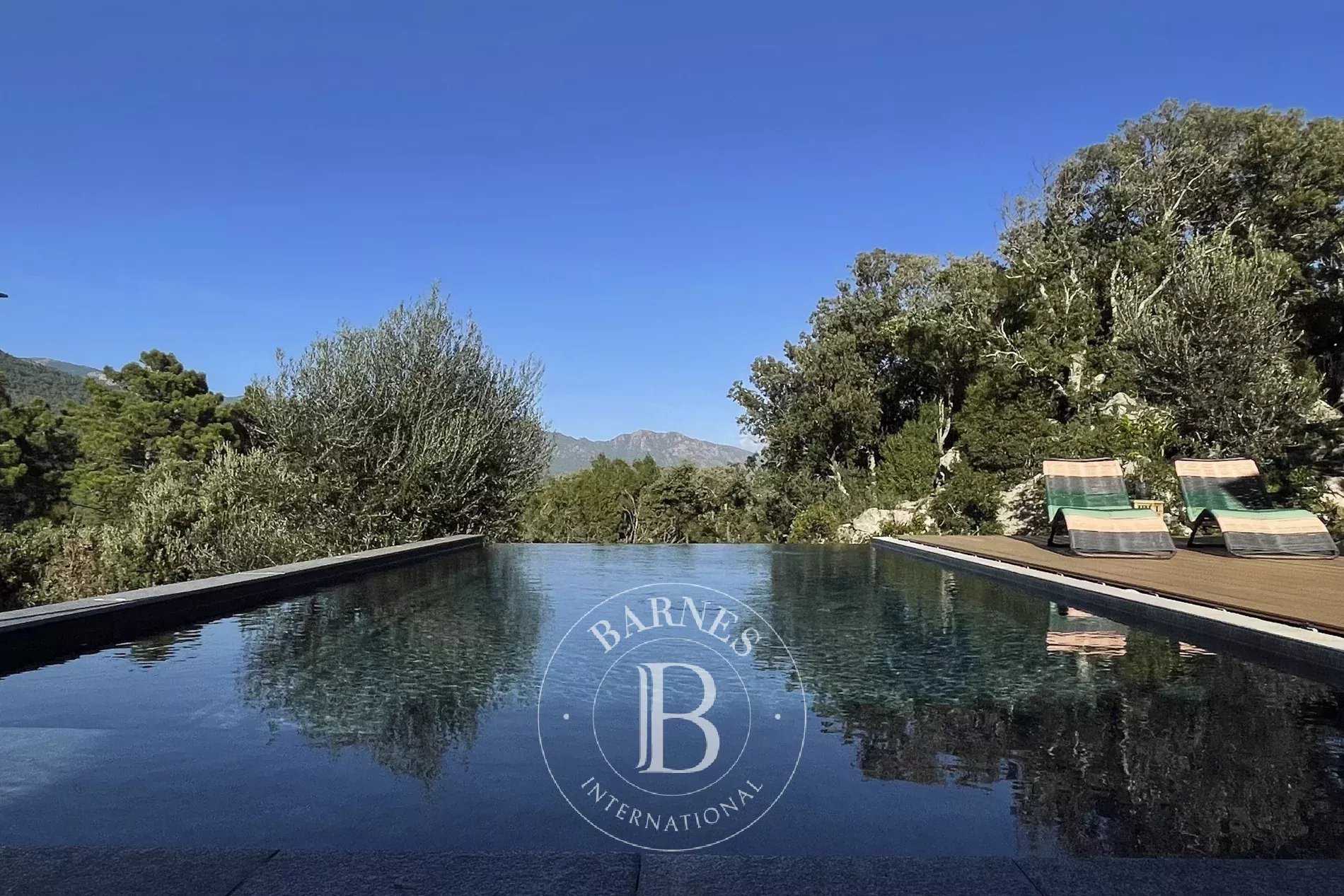 Porto-Vecchio  - House 5 Bedrooms