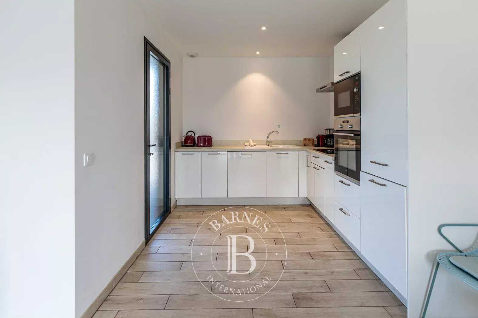 Lecci  - Villa 5 Pi&egrave;ces 4 Chambres