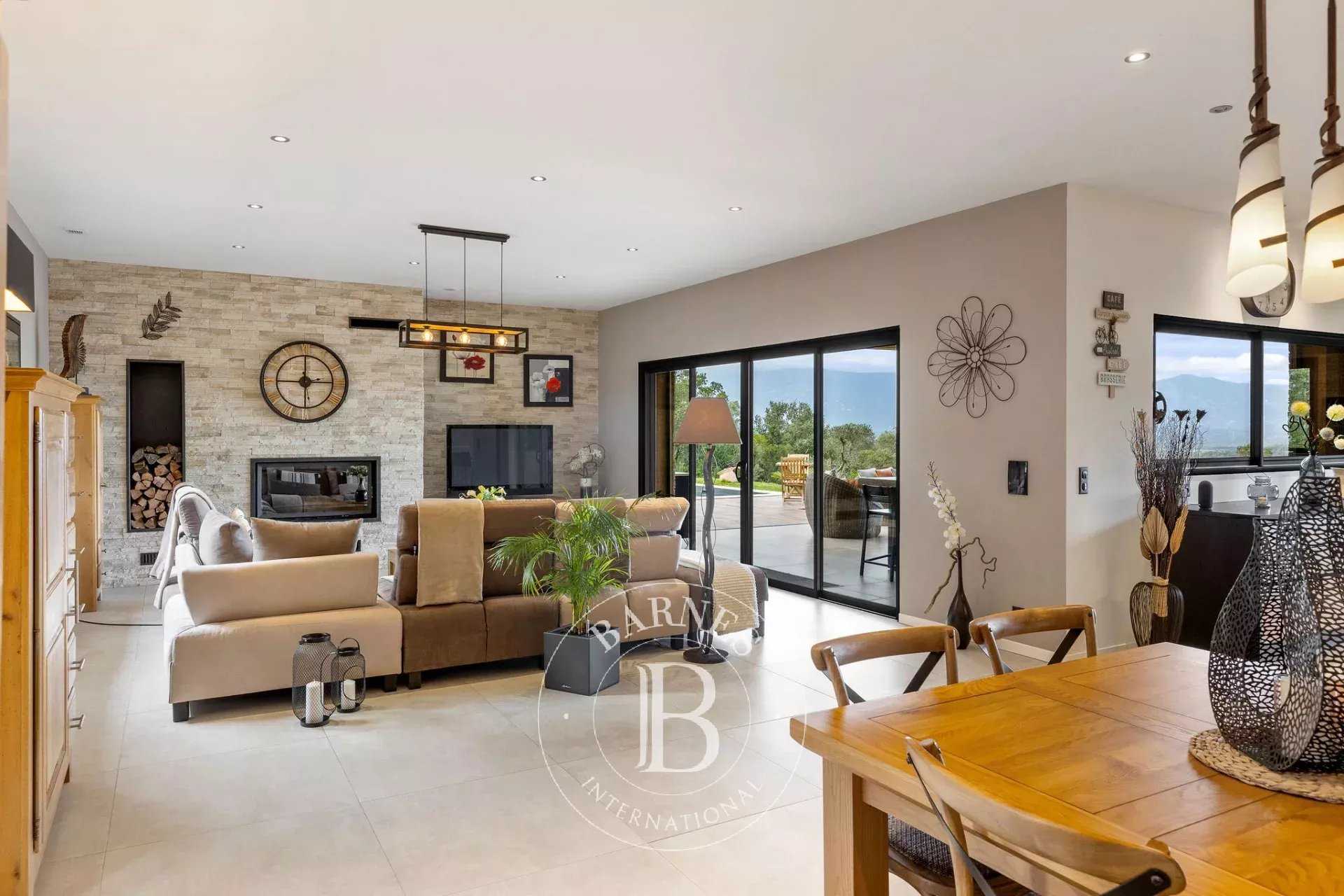 Porto-Vecchio  - Villa 4 Bedrooms