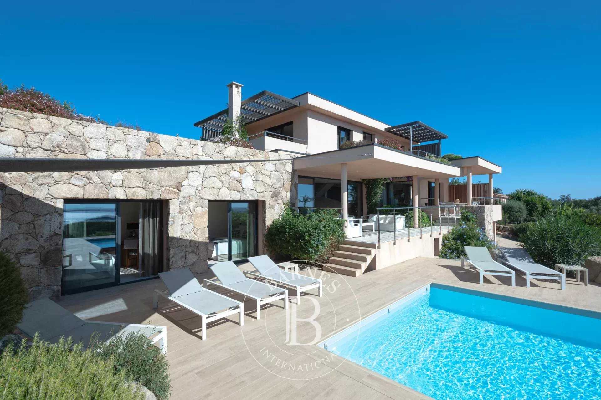 Porto Vecchio, Arasu/Cirindinu, villa 5 bedrooms, pool and sea view picture 20