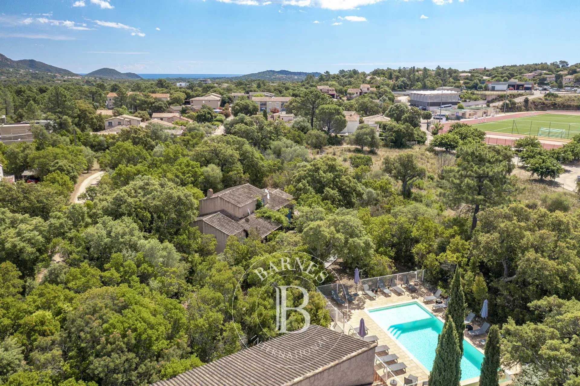 Sainte-Lucie-de-Porto-Vecchio  - Villa 13 Pi&egrave;ces 7 Chambres