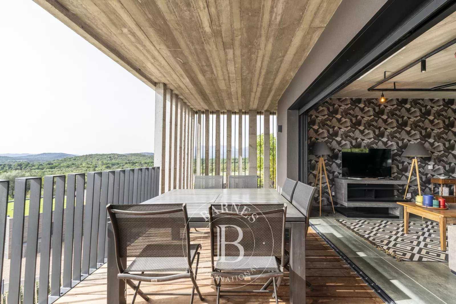 Lecci  - Villa 6 Pi&egrave;ces 4 Chambres