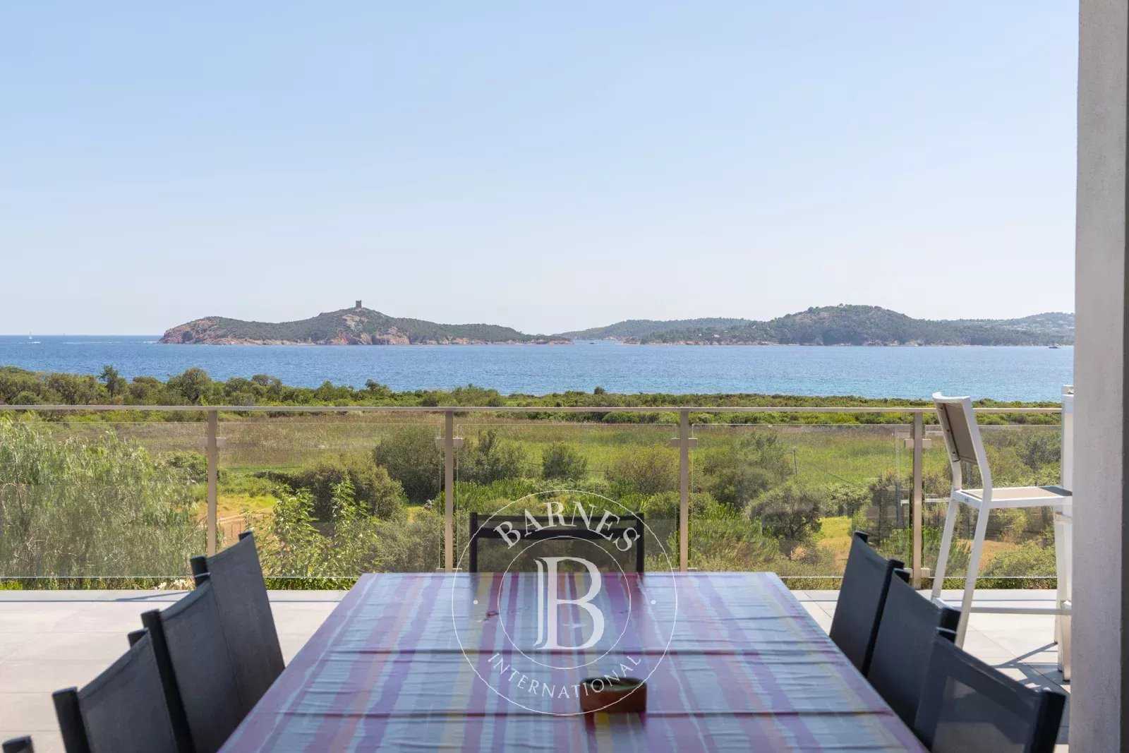 Sainte-Lucie-de-Porto-Vecchio  - Villa  4 Chambres
