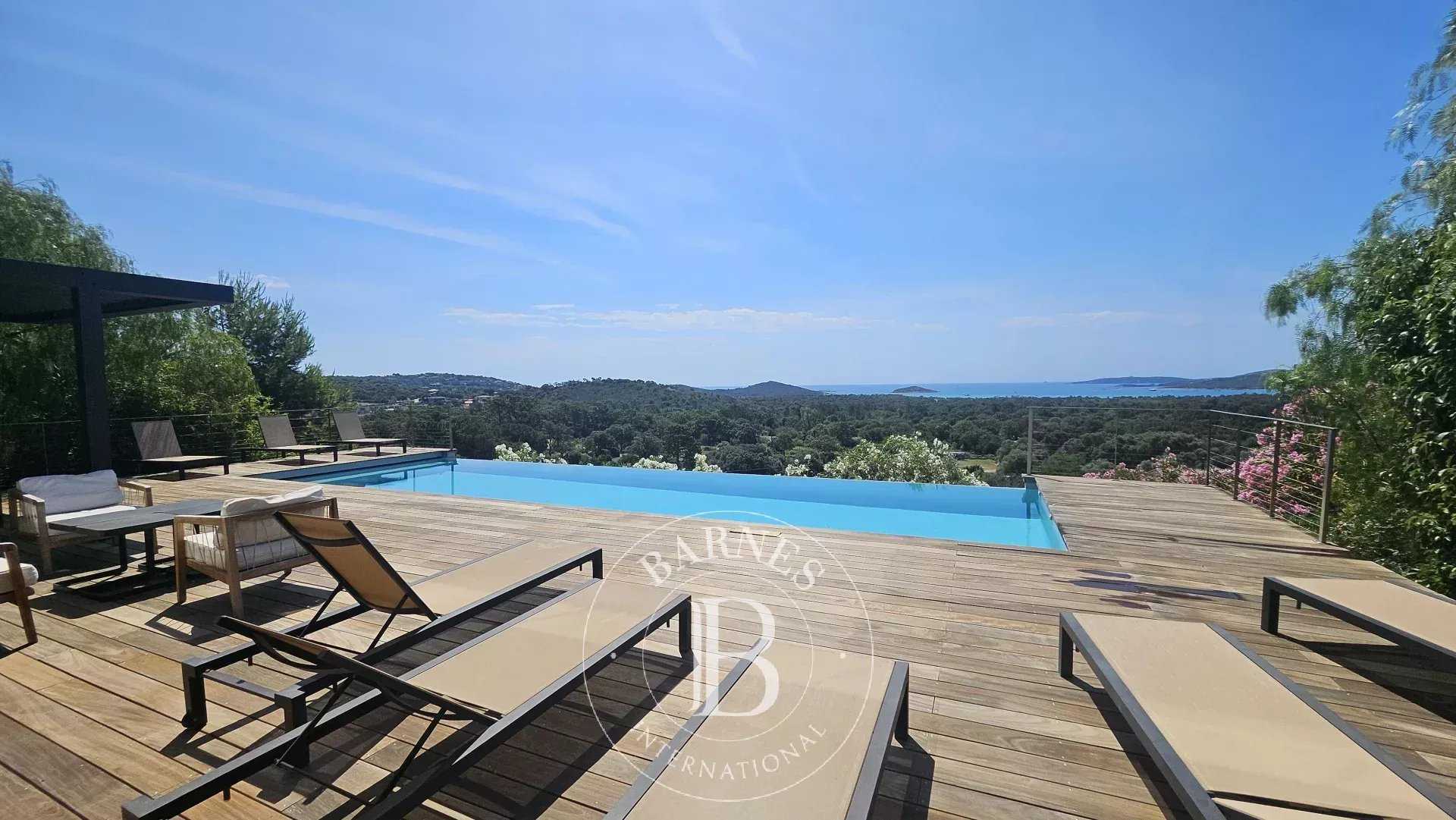 Sainte-Lucie-de-Porto-Vecchio  - Villa 6 Pi&egrave;ces 5 Chambres
