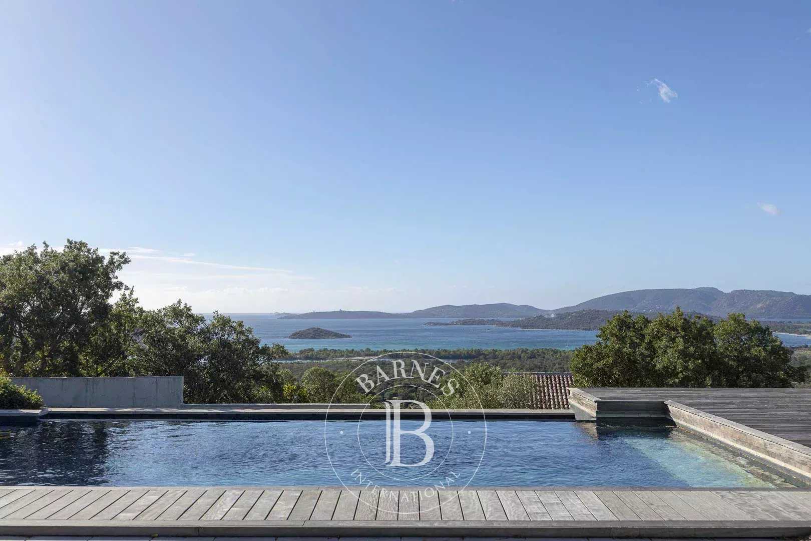 Sainte-Lucie-de-Porto-Vecchio  - Villa 8 Bedrooms