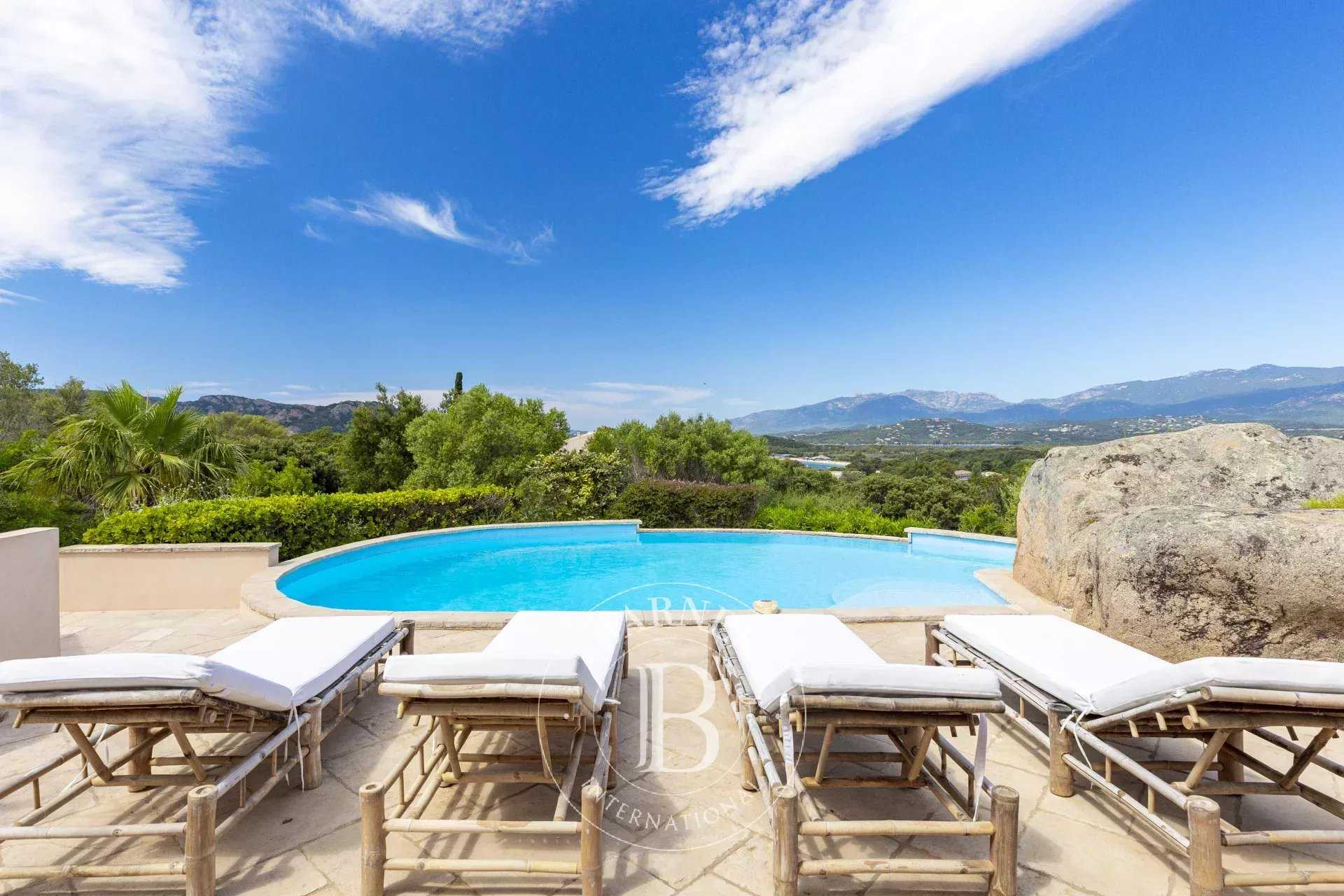 Lecci  - Villa 5 Bedrooms