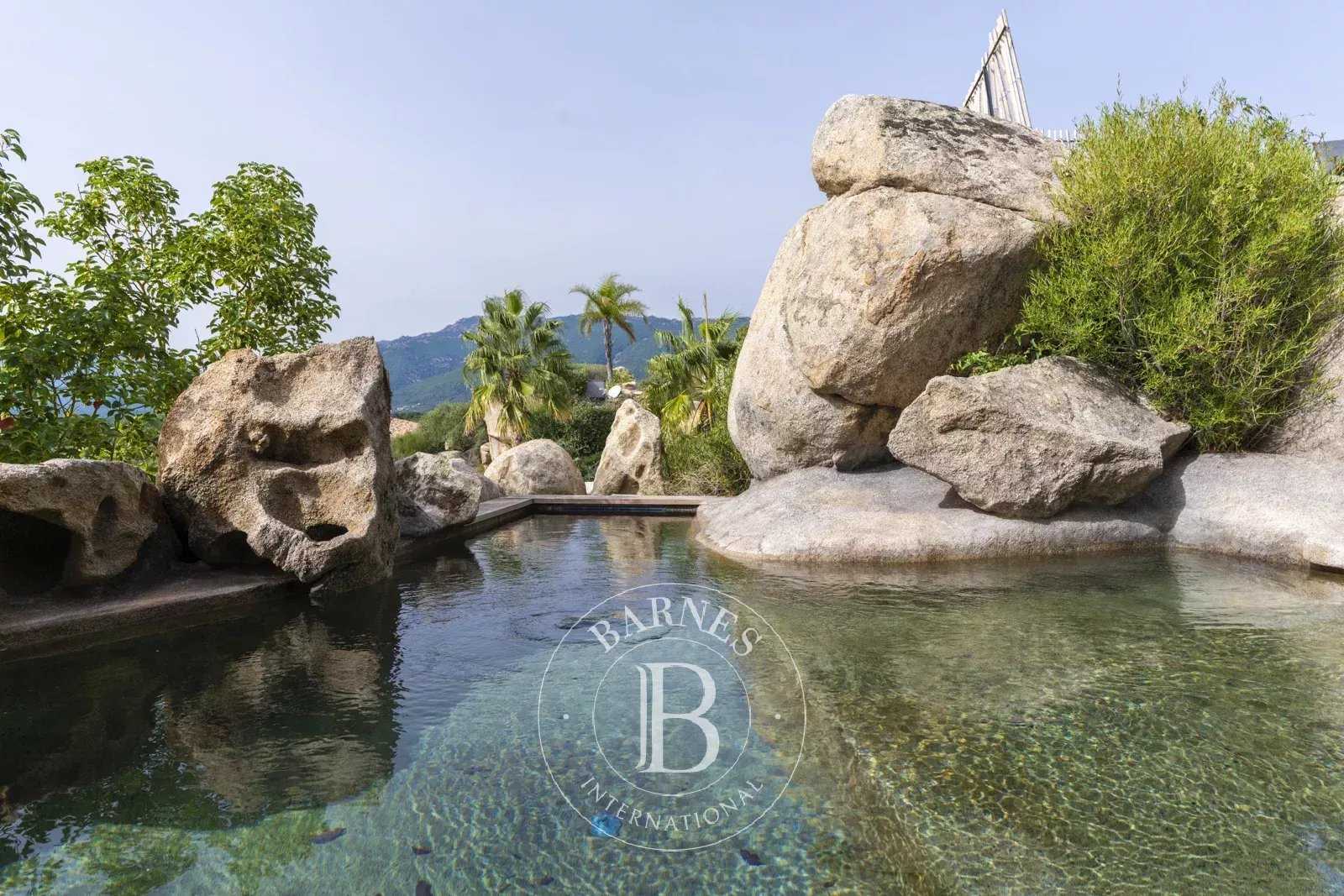 Lecci  - Villa 6 Pi&egrave;ces 4 Chambres