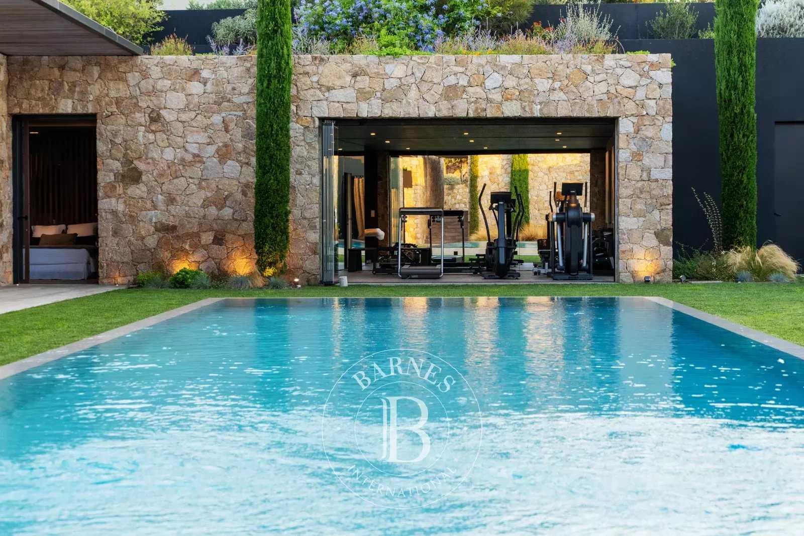 Calvi  - Villa 8 Bedrooms