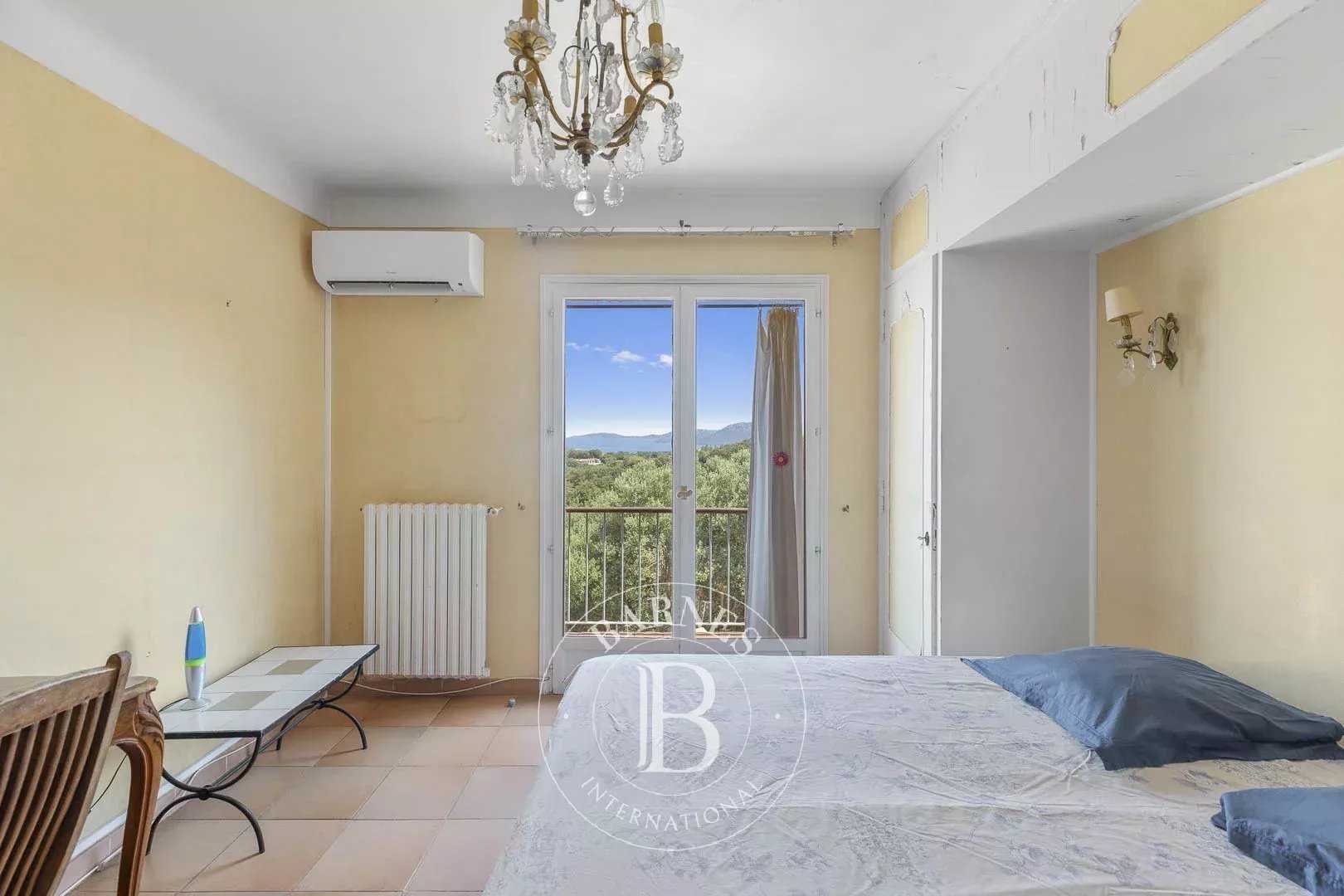 Porto-Vecchio  - Villa 11 Pi&egrave;ces 7 Chambres