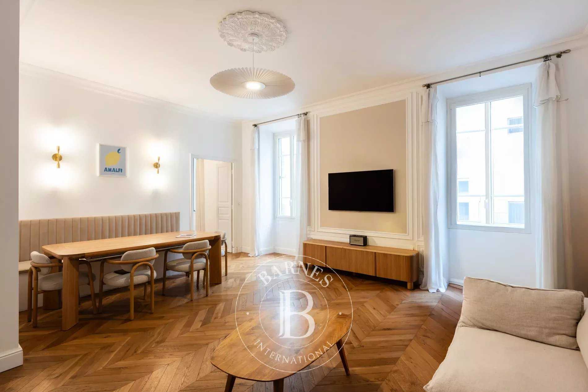 Ajaccio  - Appartement 5 Pi&egrave;ces 3 Chambres