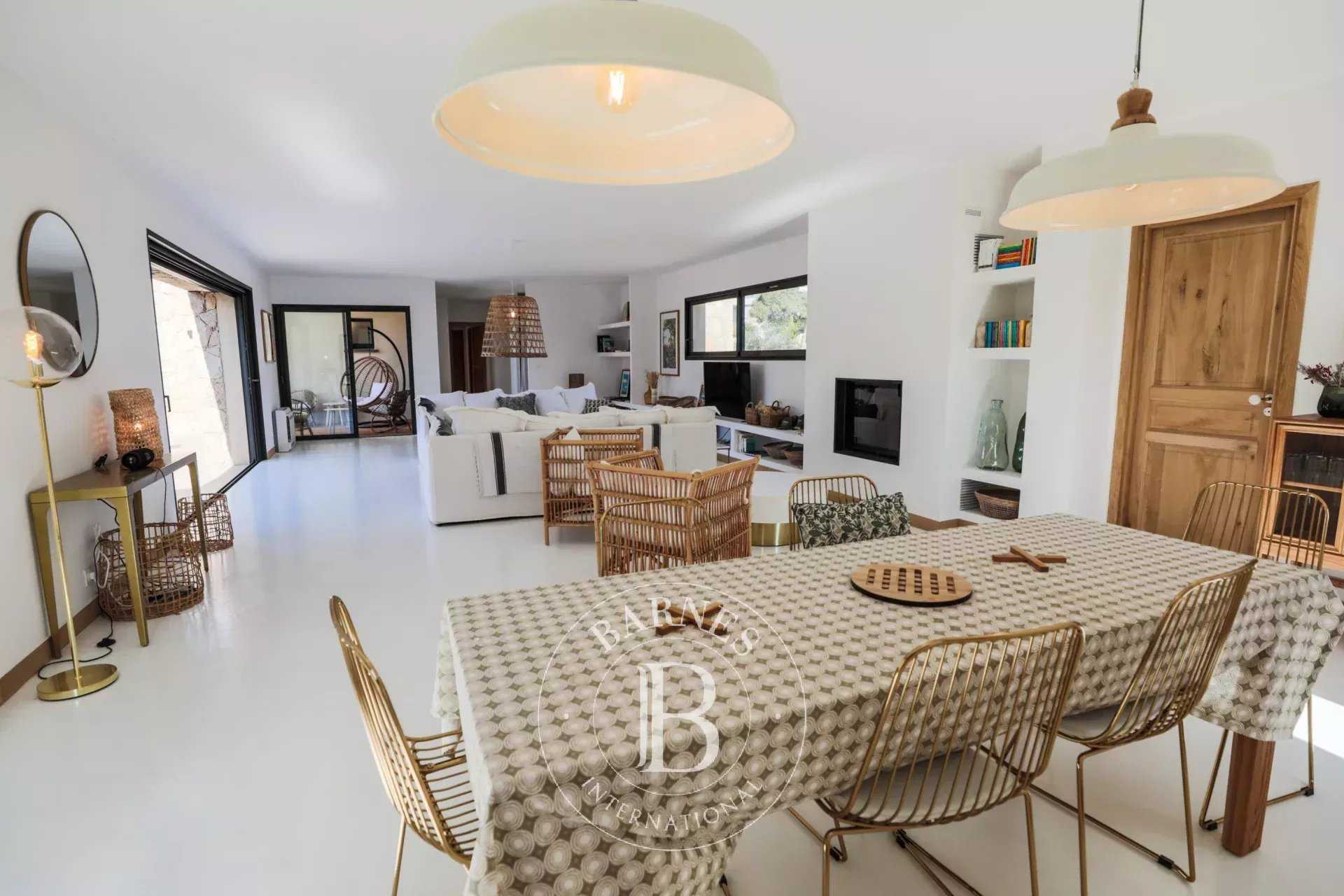 Sainte-Lucie-de-Porto-Vecchio  - Villa 4 Bedrooms