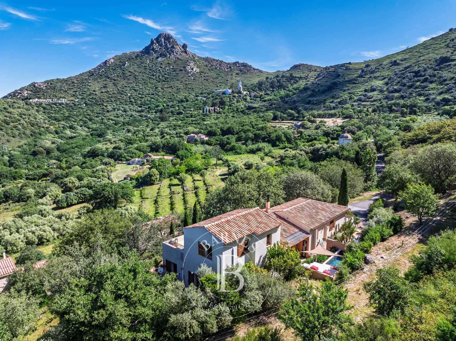 L'Île-Rousse  - Villa 7 Pi&egrave;ces 5 Chambres
