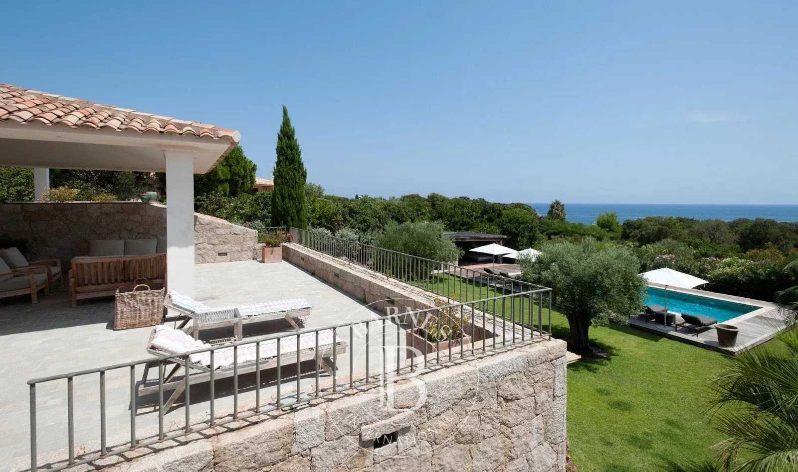 Sainte-Lucie-de-Porto-Vecchio  - Villa 8 Pi&egrave;ces 7 Chambres