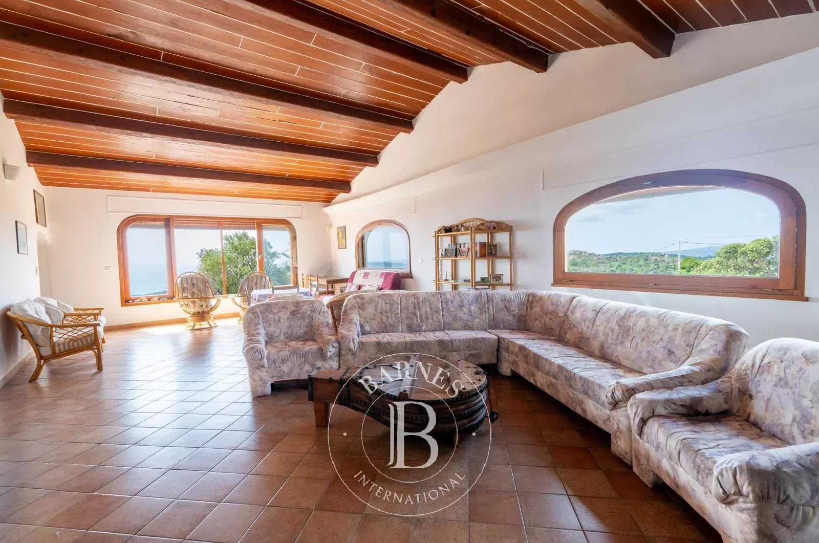 Bonifacio  - Maison 6 Pi&egrave;ces 4 Chambres