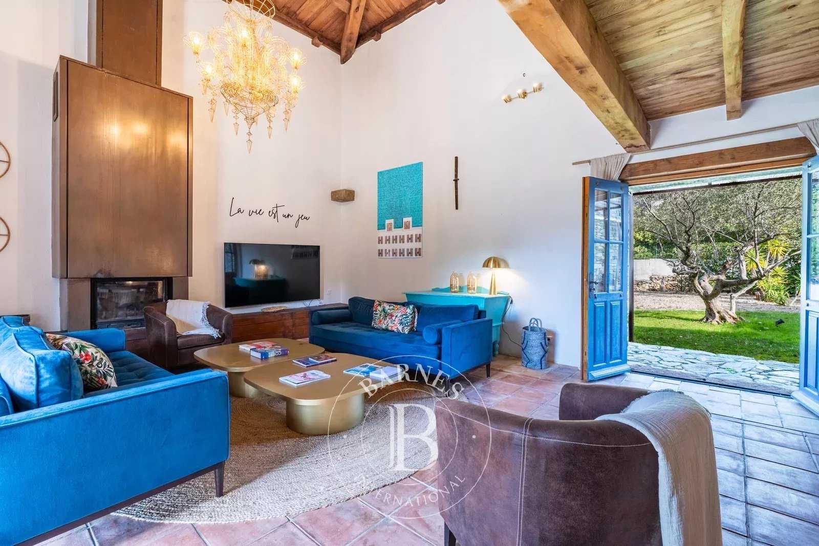 Saint-Florent  - Villa 7 Pi&egrave;ces 5 Chambres