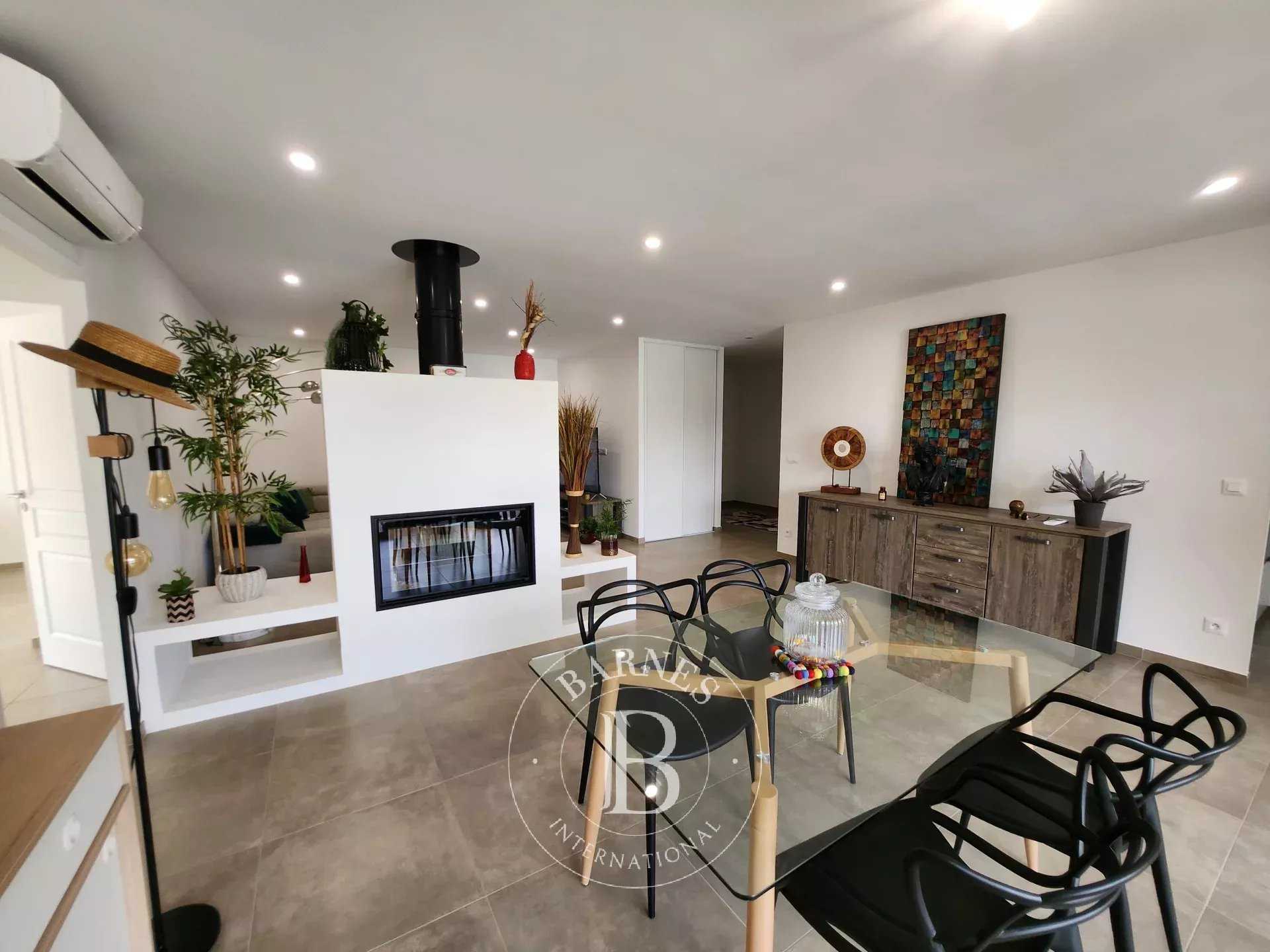 Lecci  - Villa 5 Pièces 4 Chambres