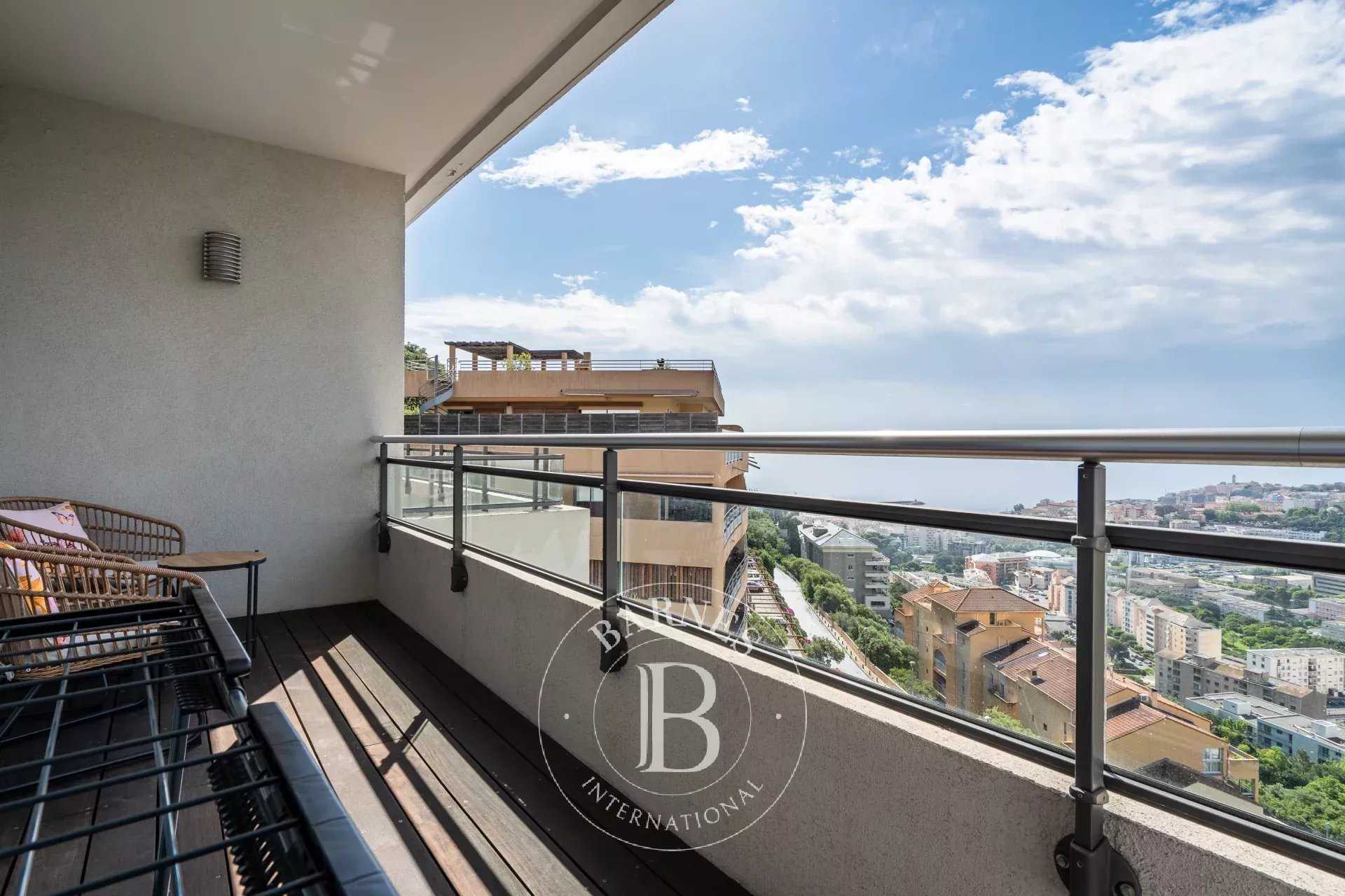 Bastia  - Appartement 6 Pi&egrave;ces 5 Chambres