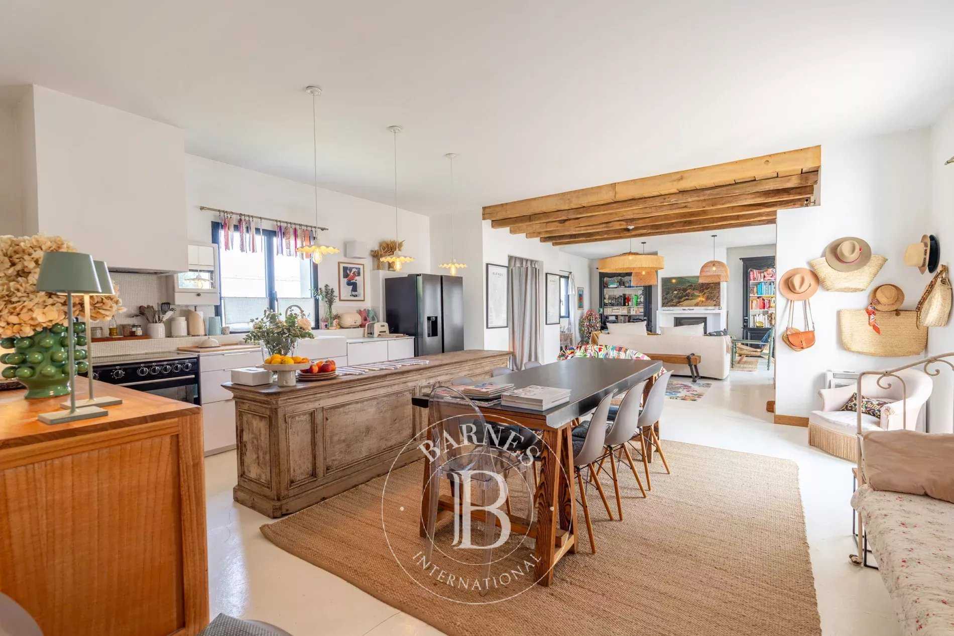 Sainte-Lucie-de-Porto-Vecchio  - Villa 4 Bedrooms