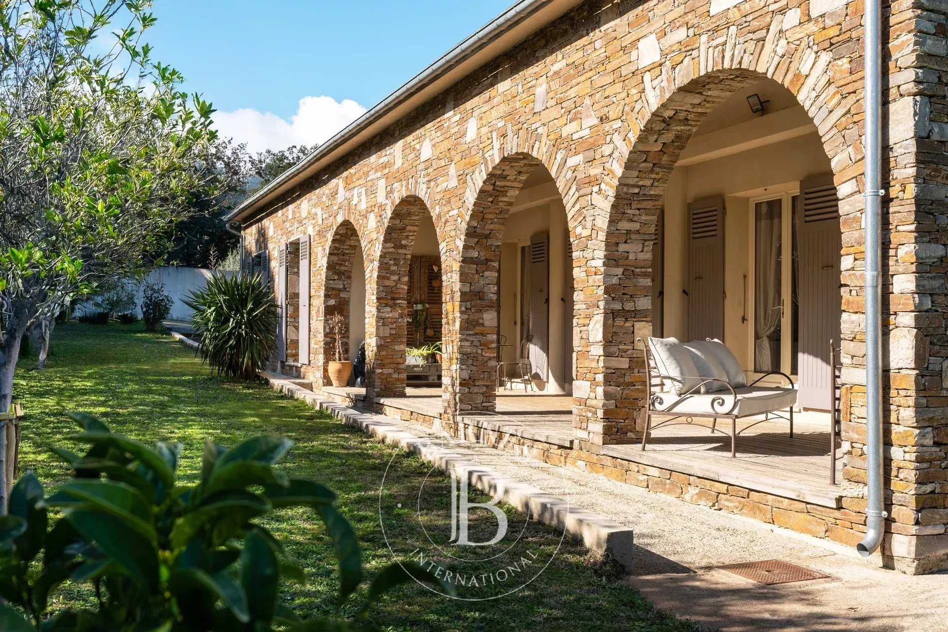 Villa Sisco  -  ref 86700904 (picture 1)