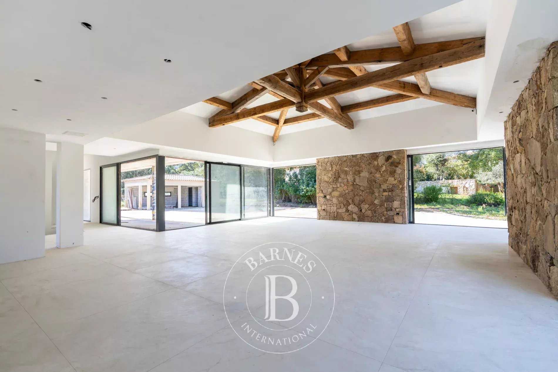 Villa Porto-Vecchio  -  ref 85770828 (picture 3)