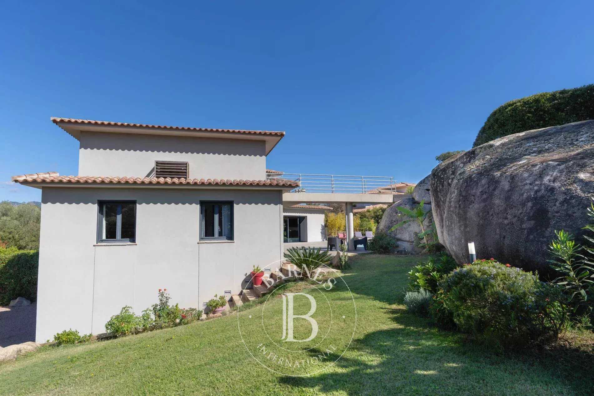 Villa Porto-Vecchio  -  ref 86168311 (picture 3)